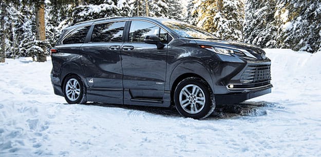 RVan mobilité : conversion commerciale. Traction intégrale en option